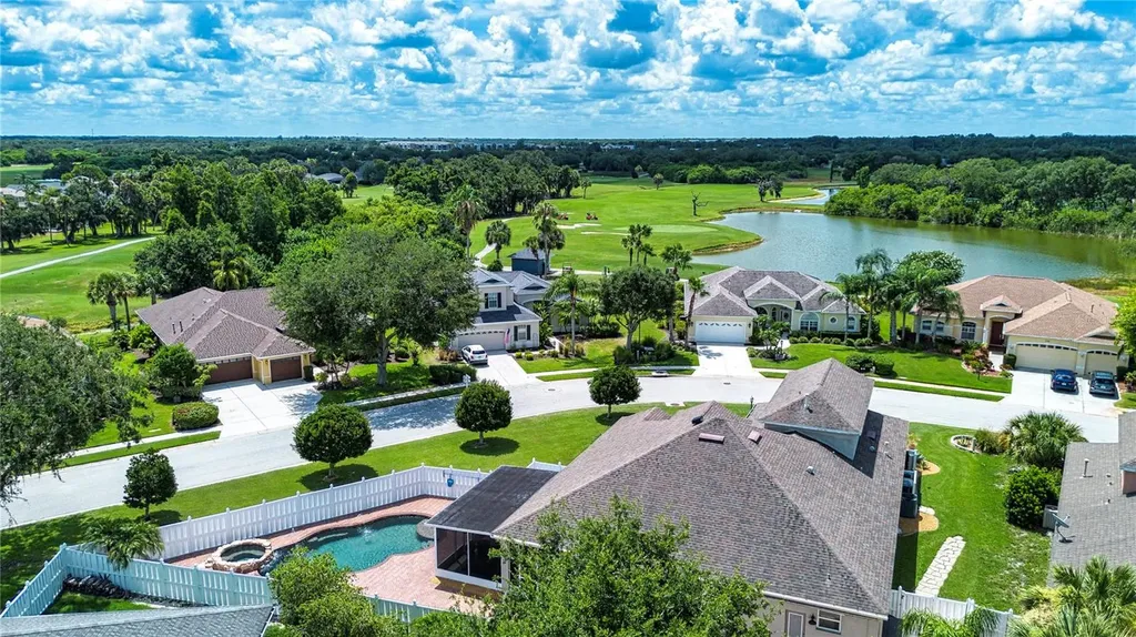515 Planters Manor Way Bradenton FL 34212