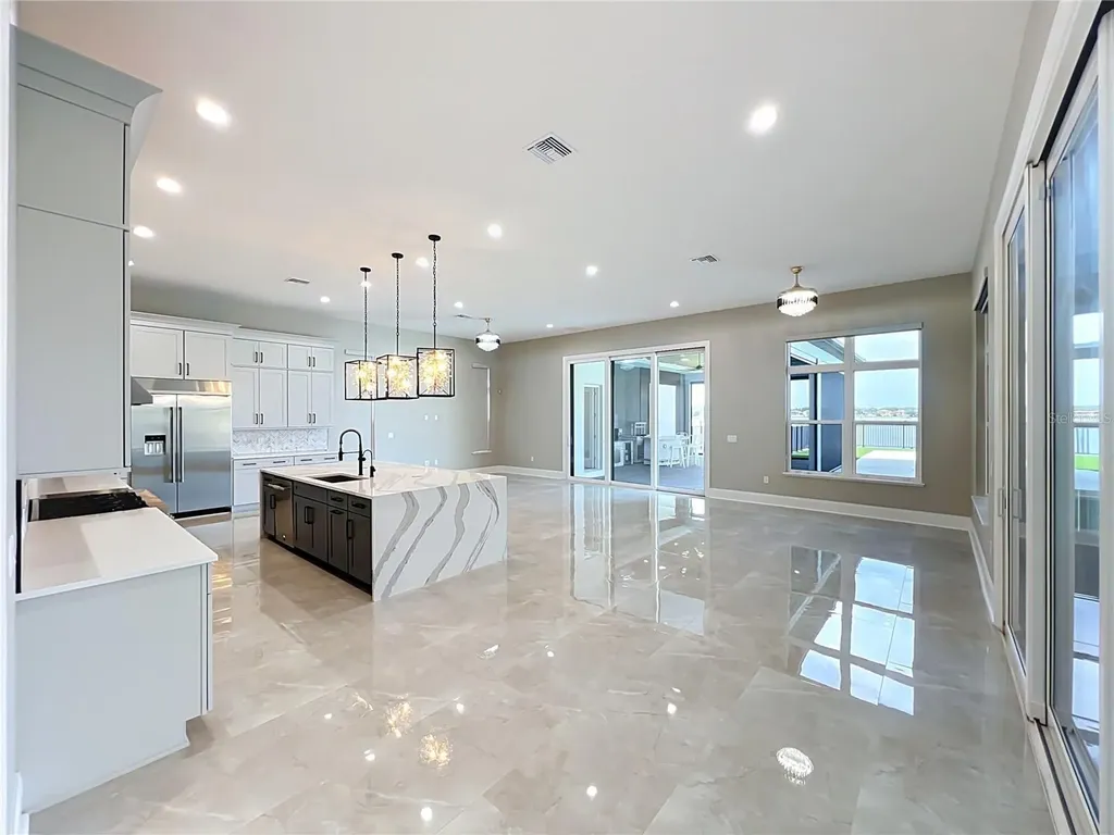 17300 Pesce Loop Montverde FL 34756