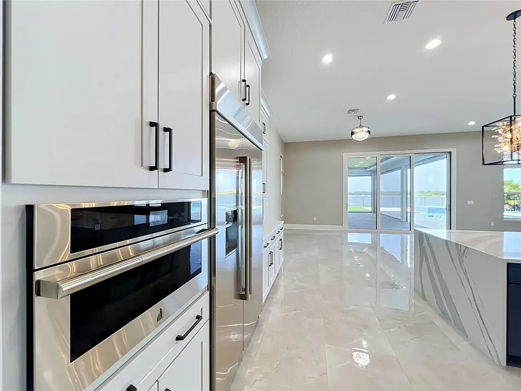 17300 Pesce Loop Montverde FL 34756