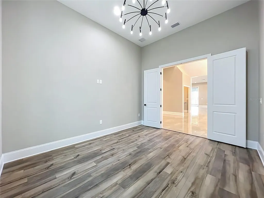 17300 Pesce Loop Montverde FL 34756