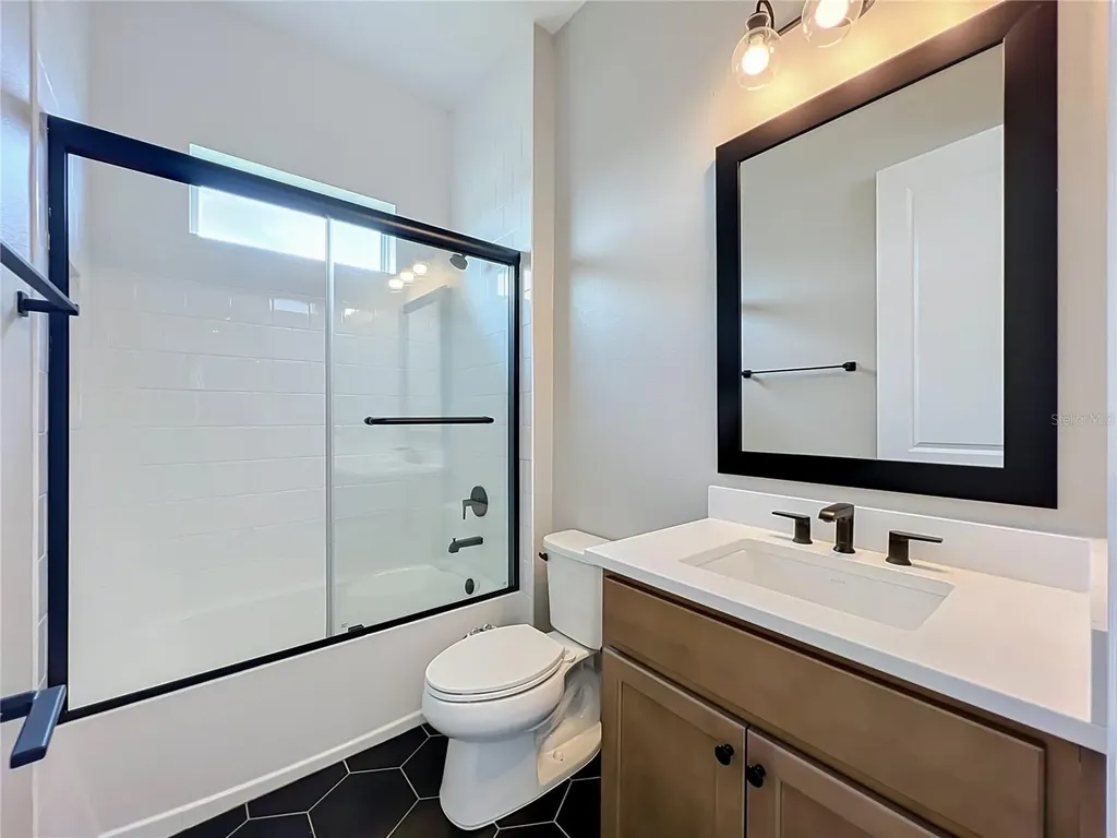 17300 Pesce Loop Montverde FL 34756