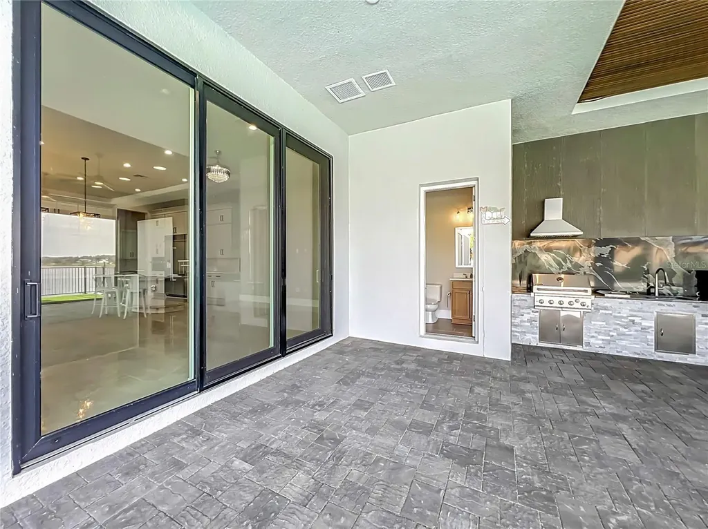 17300 Pesce Loop Montverde FL 34756