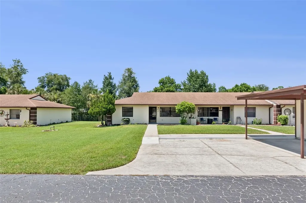 12441 Orangewood Circle Tavares FL 32778