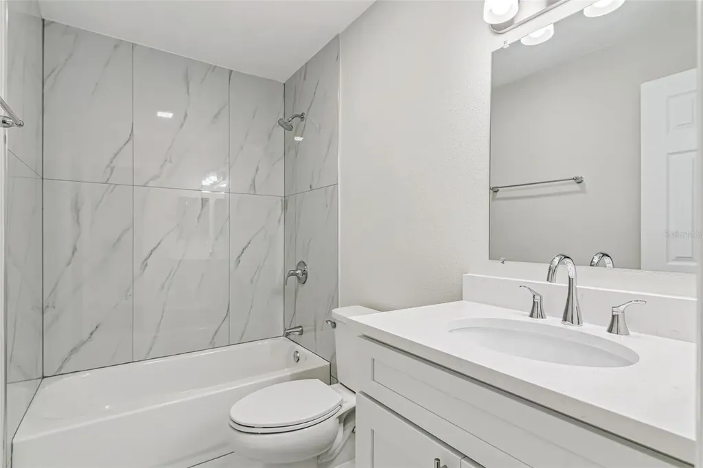 12441 Orangewood Circle Tavares FL 32778