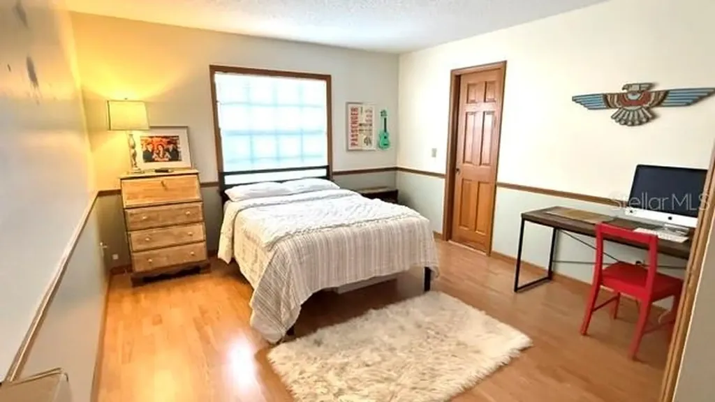 1990 Larchmont Drive Deland FL 32724