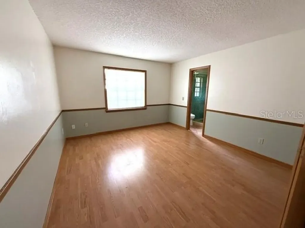 1990 Larchmont Drive Deland FL 32724