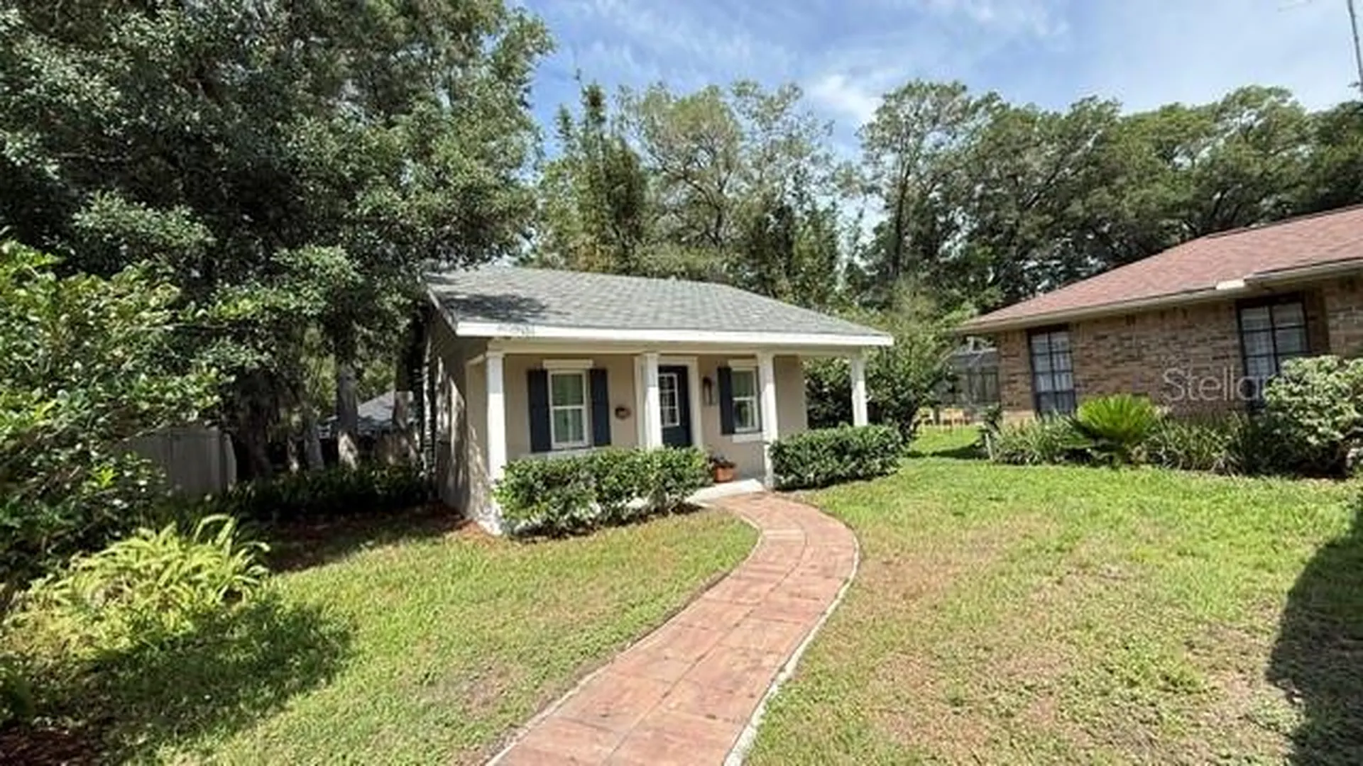 1990 Larchmont Drive Deland FL 32724