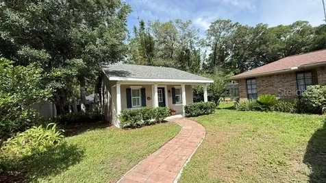 1990 Larchmont Drive Deland FL 32724