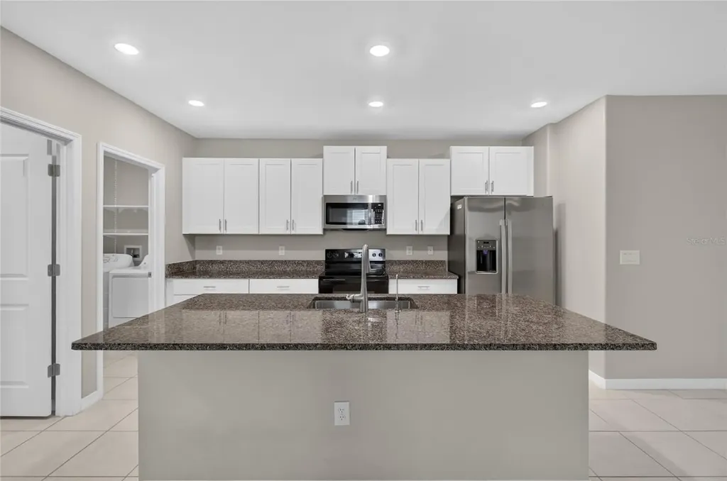 1779 Yellow Trail Lakeland FL 33801