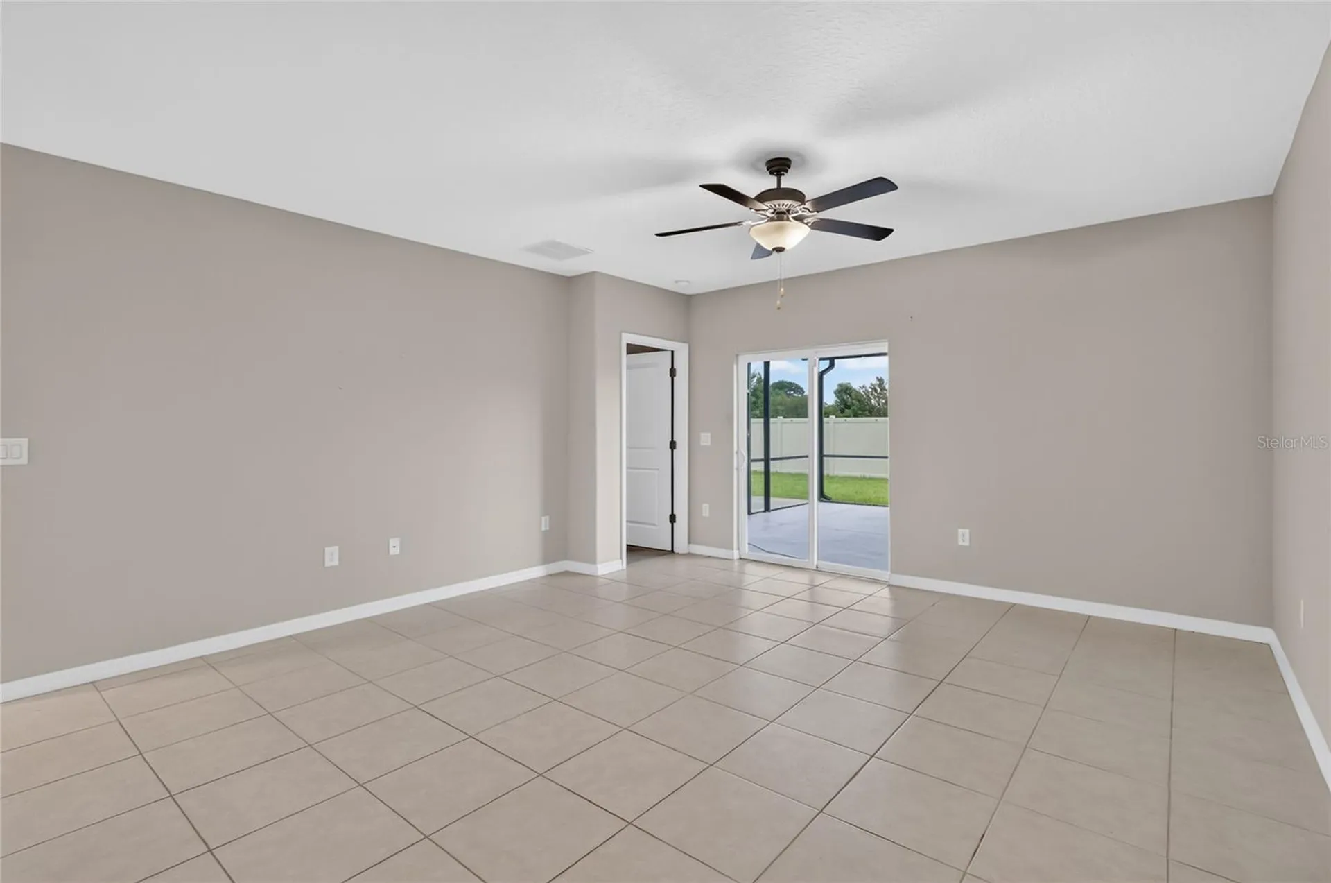 1779 Yellow Trail Lakeland FL 33801