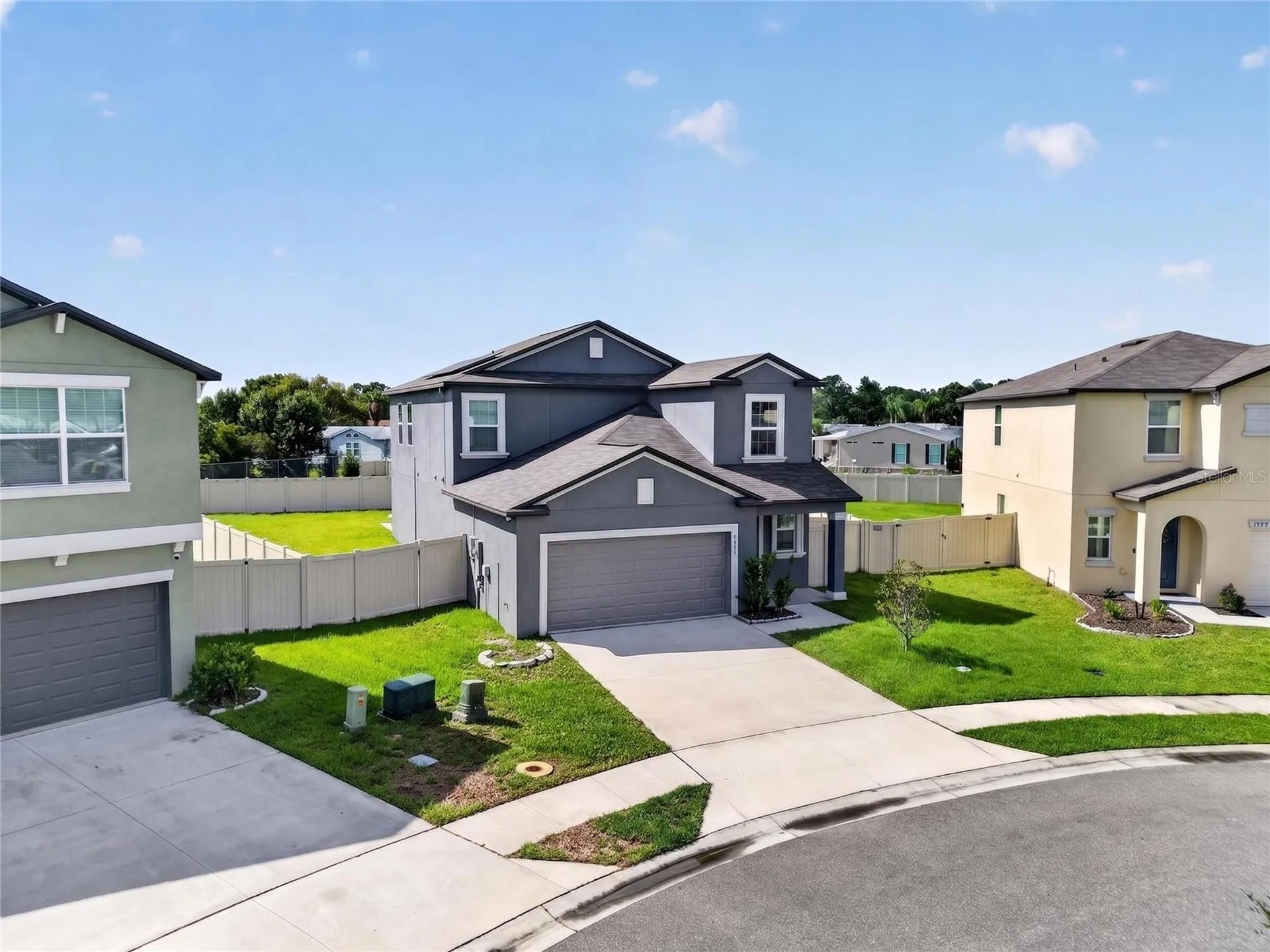 1779 Yellow Trail Lakeland FL 33801