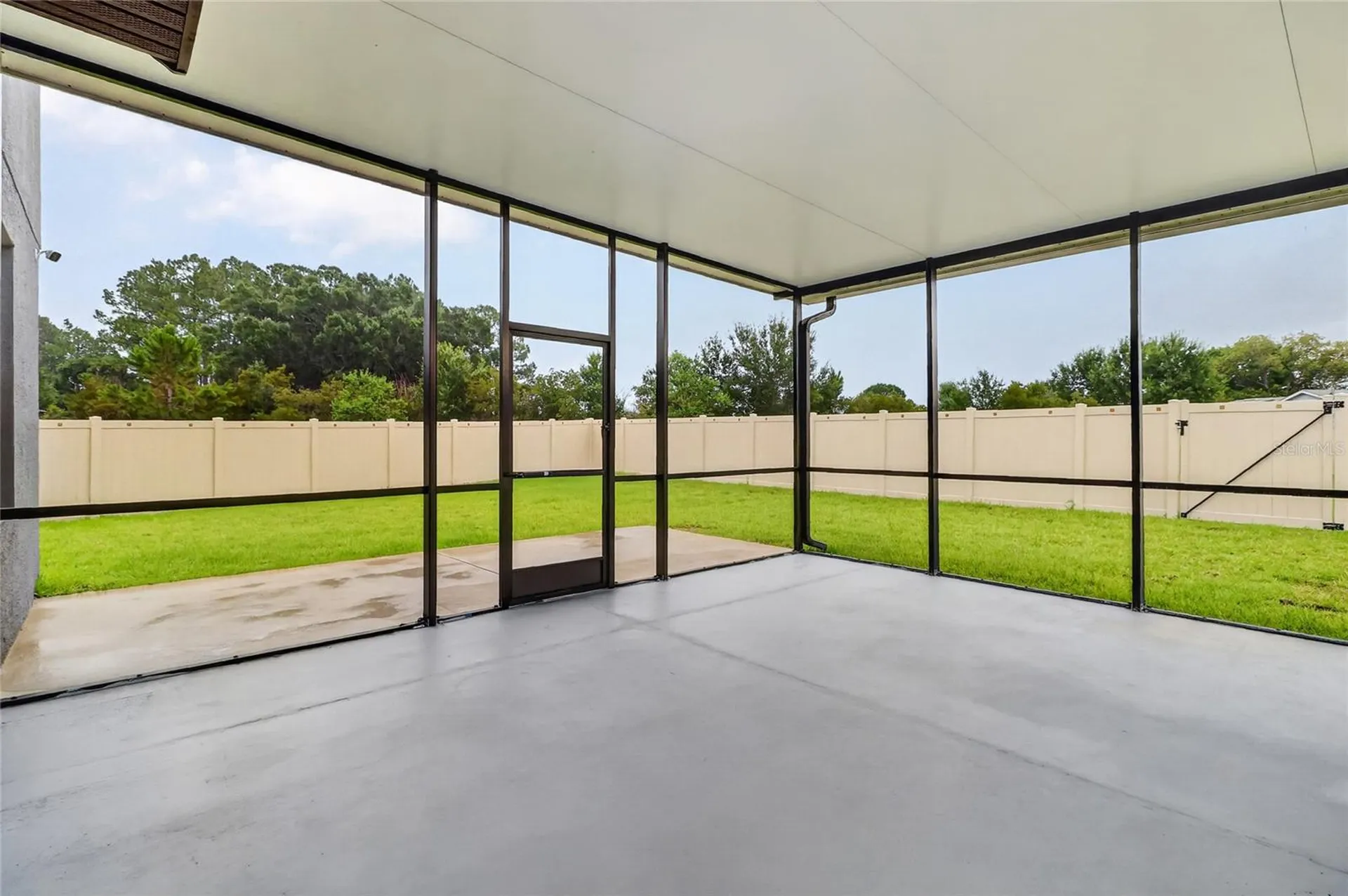 1779 Yellow Trail Lakeland FL 33801