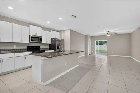 1779 Yellow Trail Lakeland FL 33801