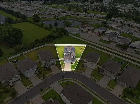 1779 Yellow Trail Lakeland FL 33801