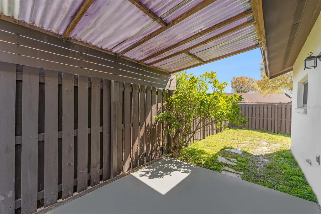 5201 Bellefield Drive Tampa FL 33624