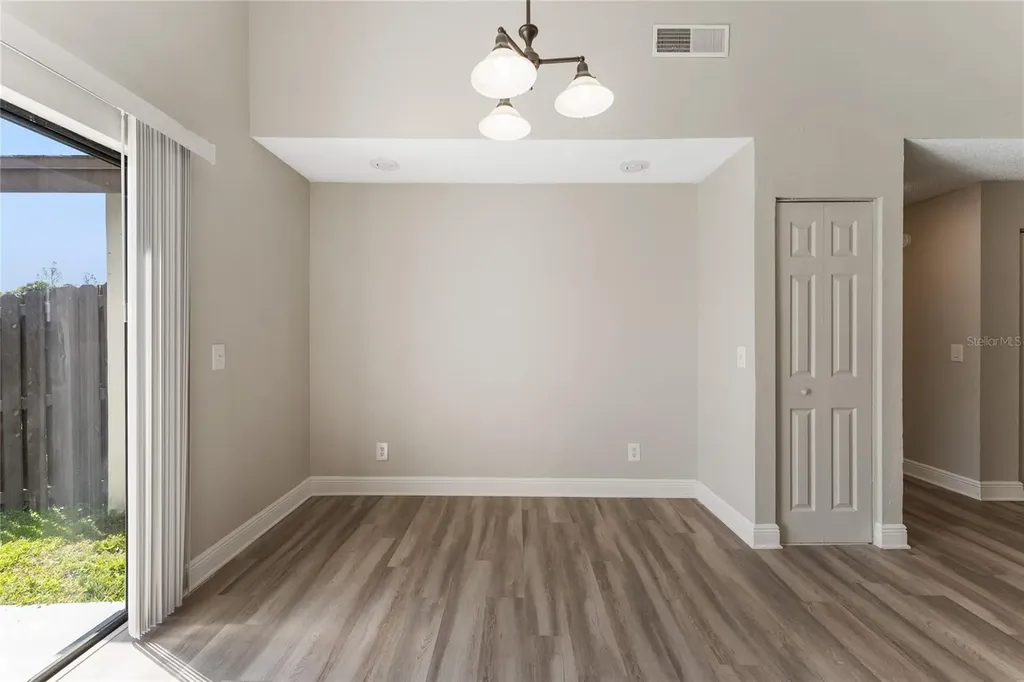 5201 Bellefield Drive Tampa FL 33624