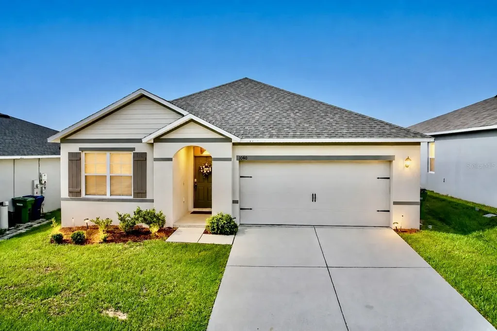 1040 Cambridge Drive Winter Haven FL 33881