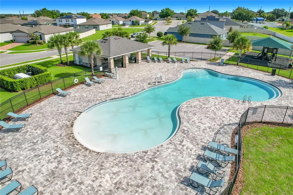 1040 Cambridge Drive Winter Haven FL 33881
