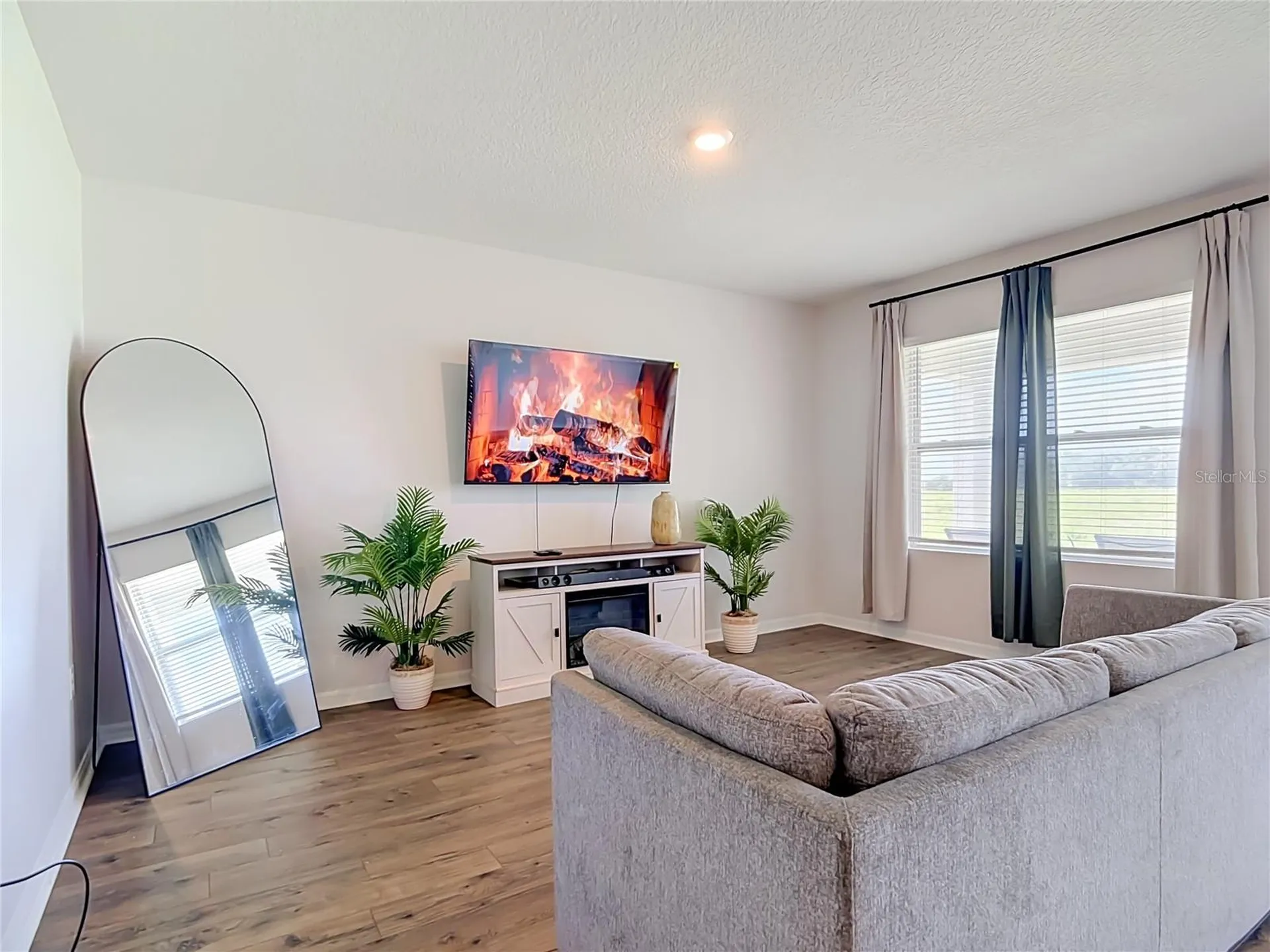 1040 Cambridge Drive Winter Haven FL 33881