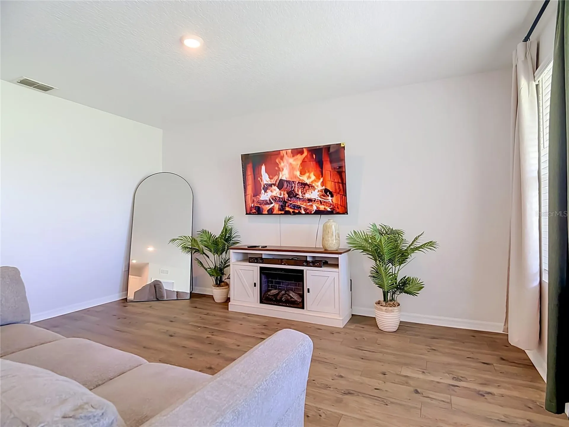 1040 Cambridge Drive Winter Haven FL 33881