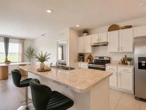 1040 Cambridge Drive Winter Haven FL 33881