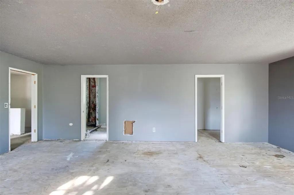 2805 NE 24th Court Ocala FL 34470