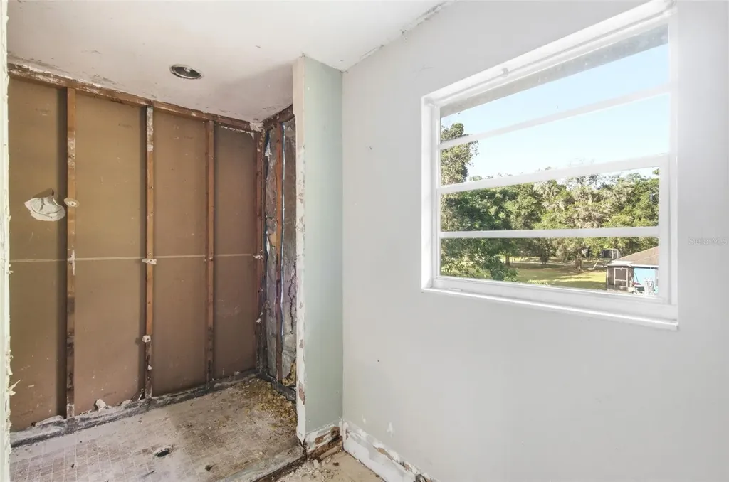 2805 NE 24th Court Ocala FL 34470