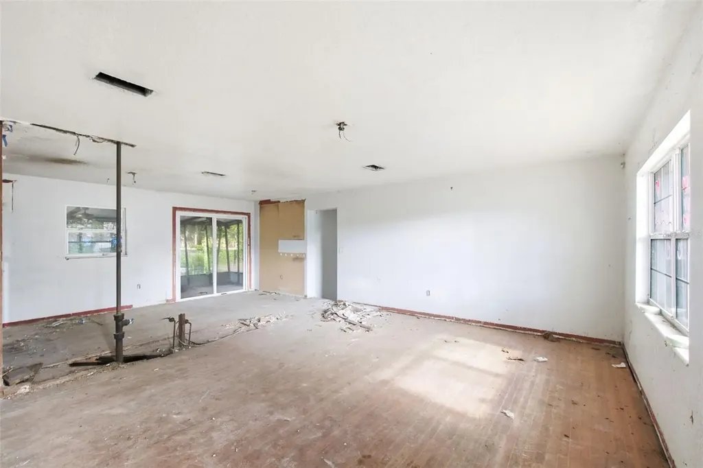 2805 NE 24th Court Ocala FL 34470