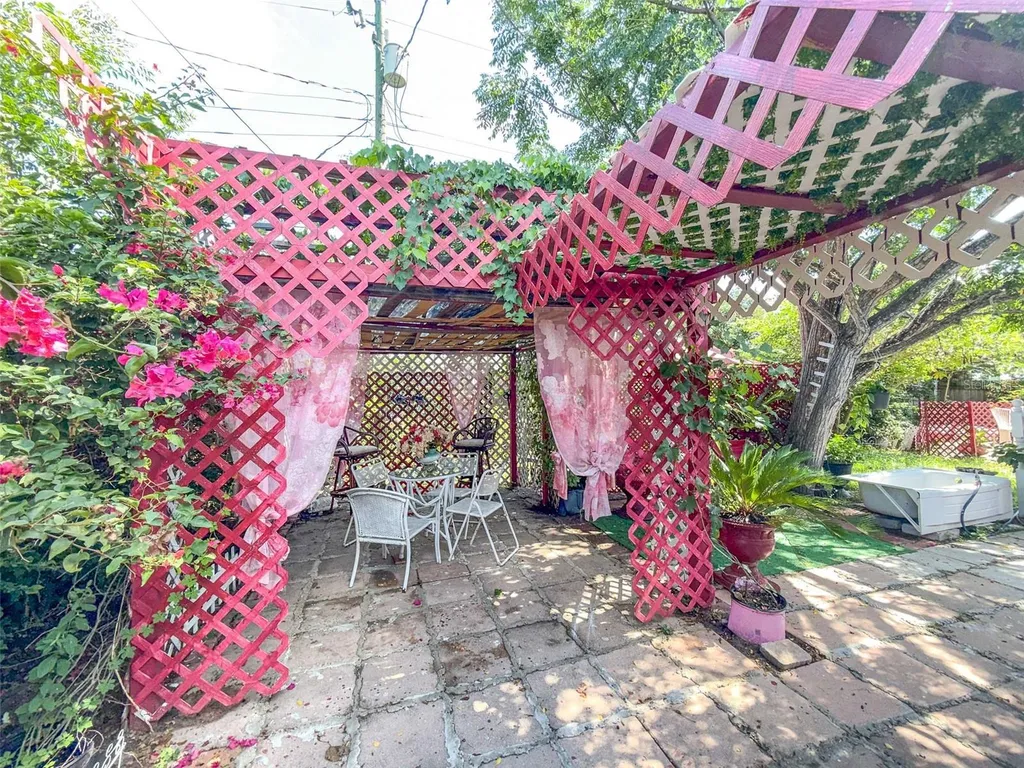 4737 Longwood Avenue Holiday FL 34690