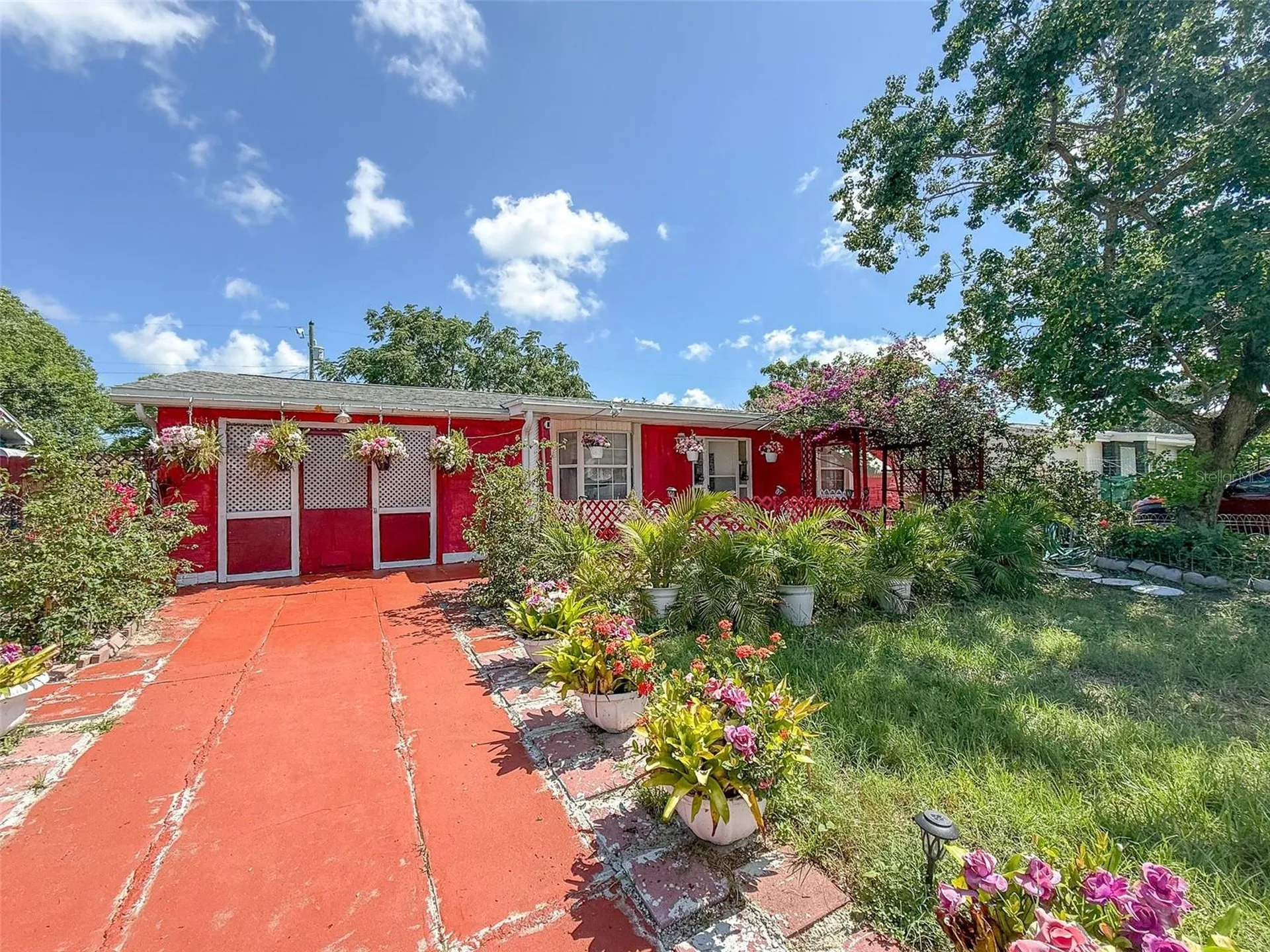 4737 Longwood Avenue Holiday FL 34690