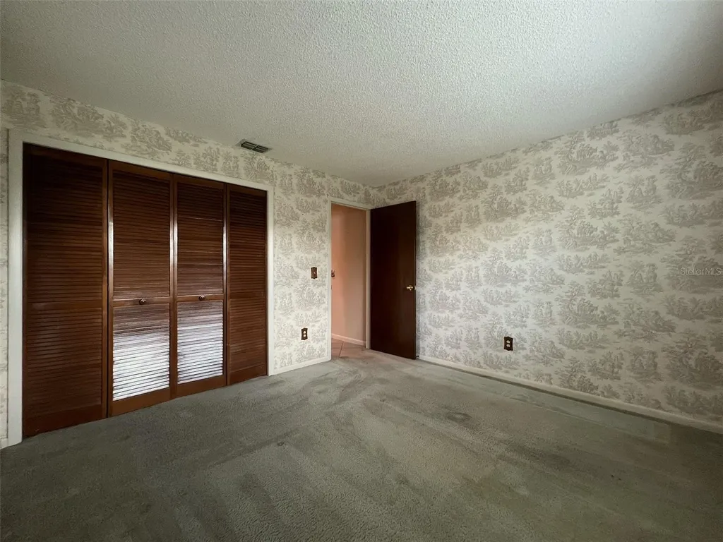 6328 N Queensway Drive Temple Terrace FL 33617