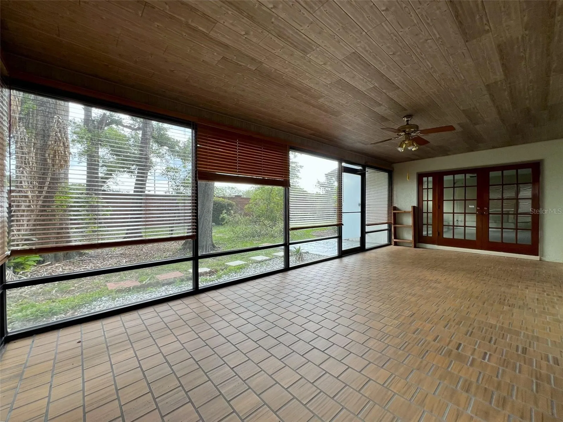 6328 N Queensway Drive Temple Terrace FL 33617