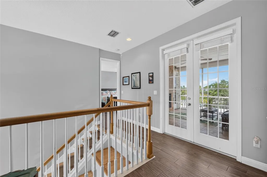 339 Manatee Lane Tarpon Springs FL 34689