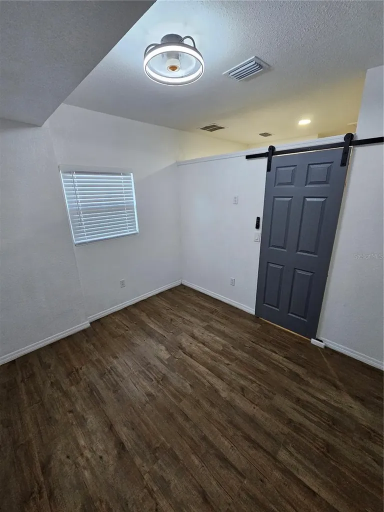 345 N Thompson Road Apopka FL 32703