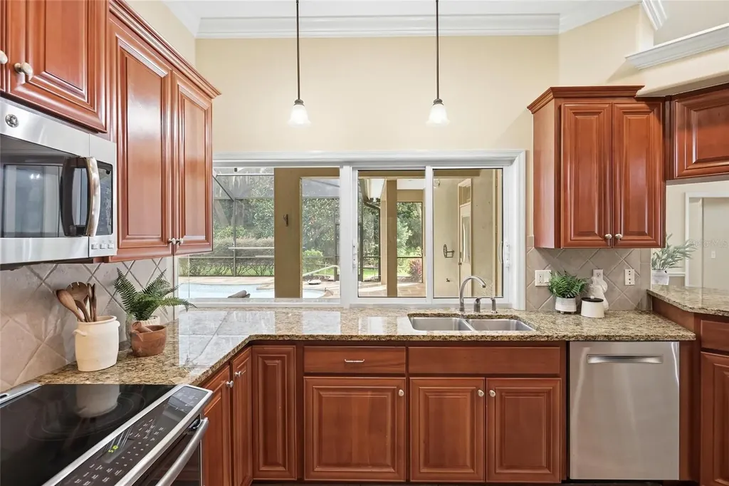2920 Chickasaw Circle Haines City FL 33844