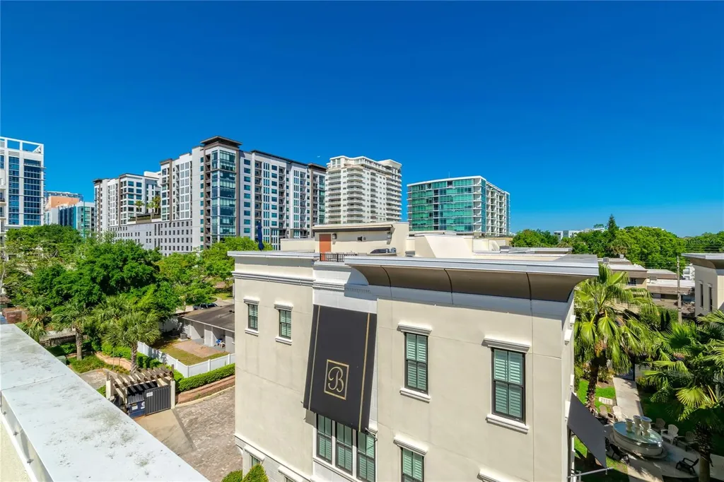 653 E Jackson Street Orlando FL 32801