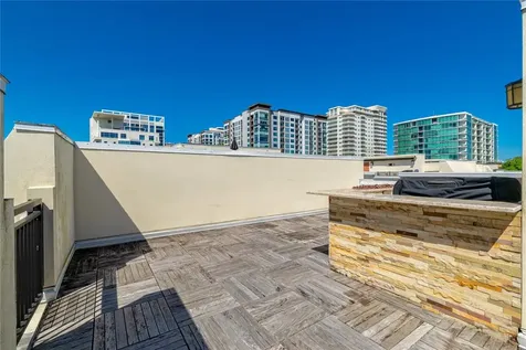 653 E Jackson Street Orlando FL 32801