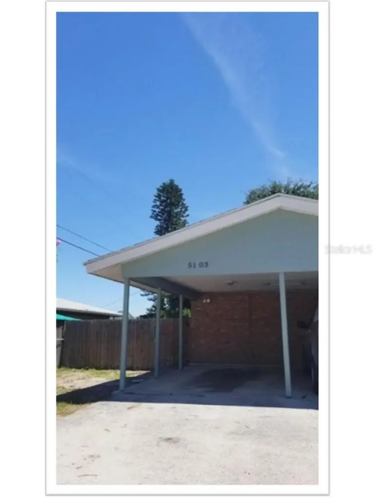 5103 34th Street W Bradenton FL 34210