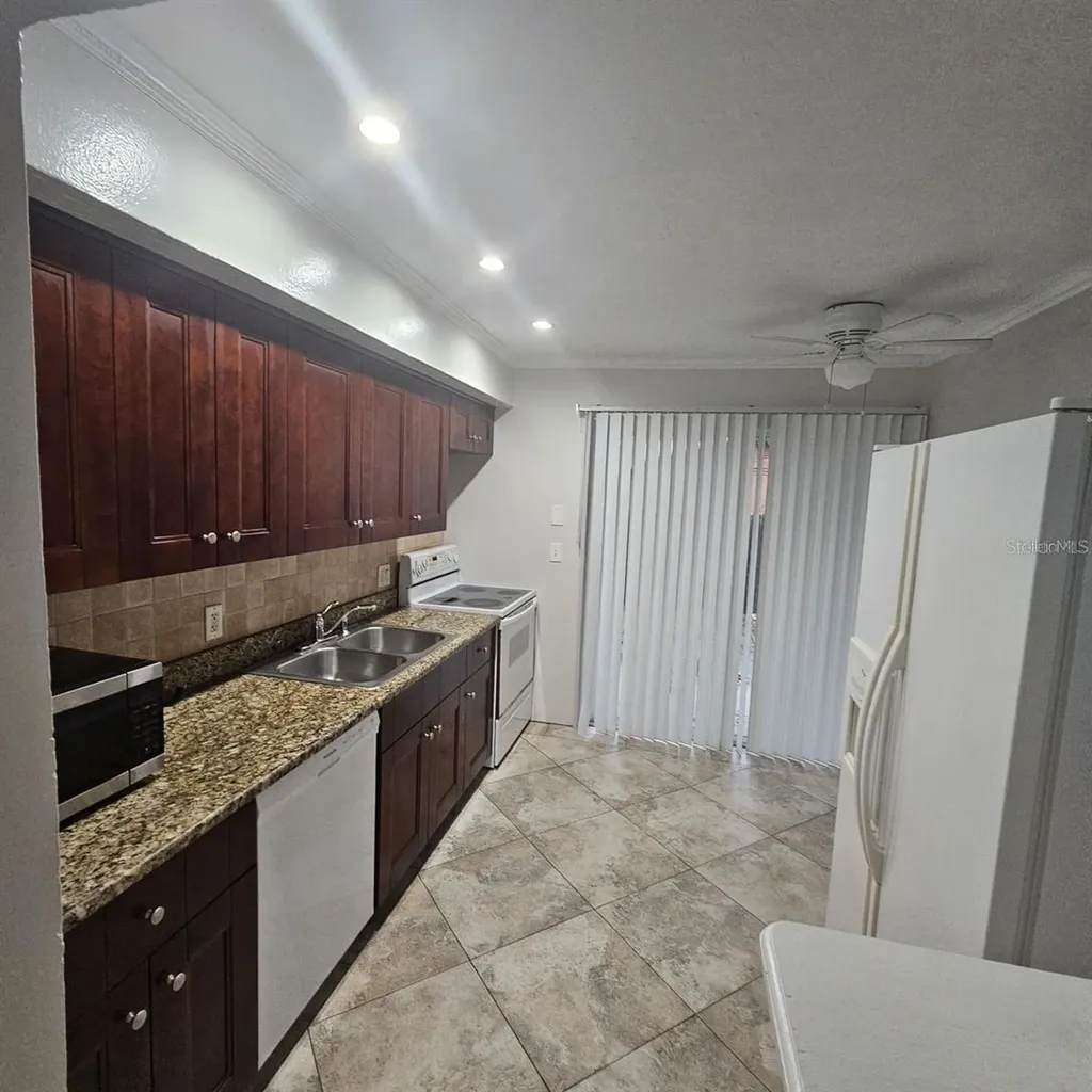 5103 34th Street W Bradenton FL 34210