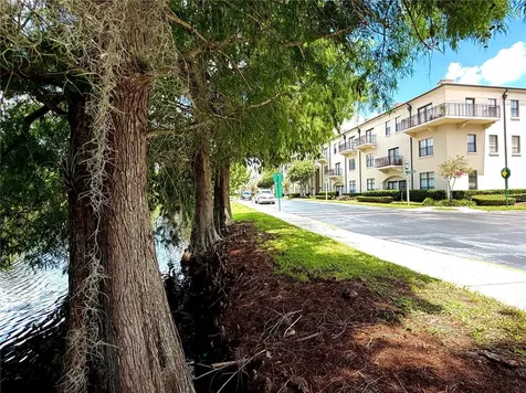 909 Waterside Lane Celebration FL 34747