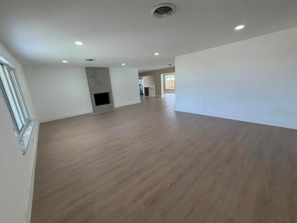 1822 Banyan Tree Drive Edgewater FL 32132