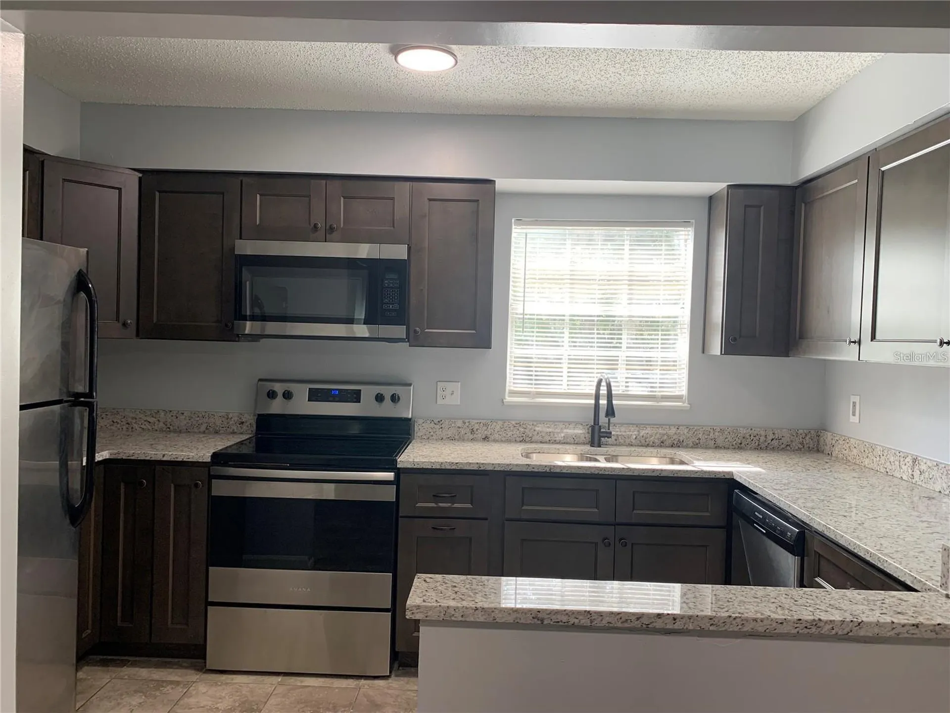 14402 Reuter Strasse Circle Tampa FL 33613