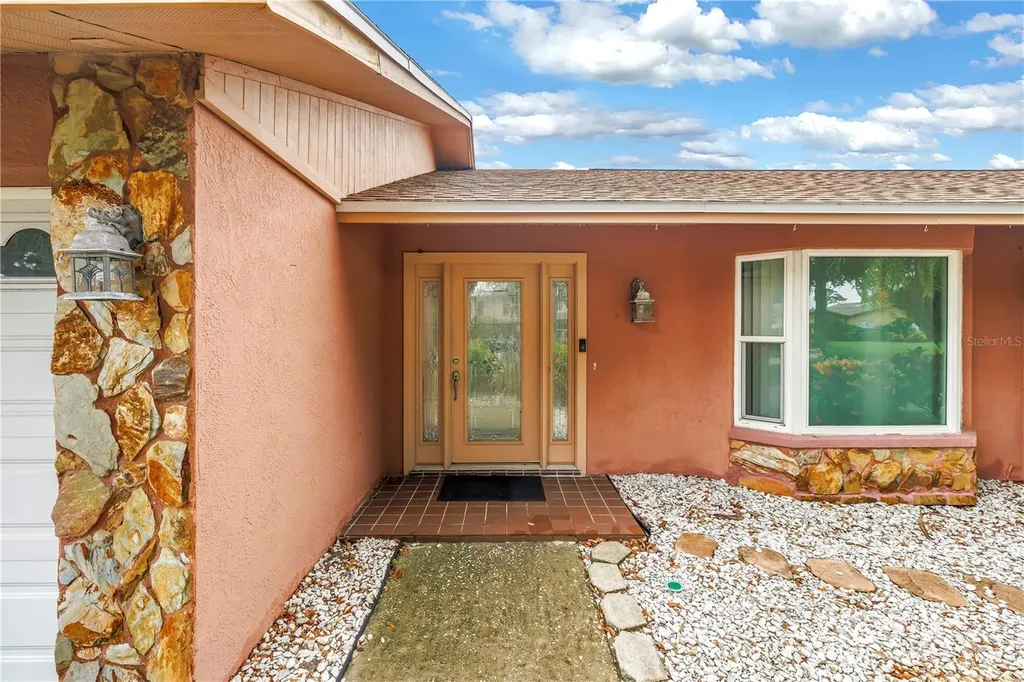 9212 Rustic Pines Boulevard W Seminole FL 33776