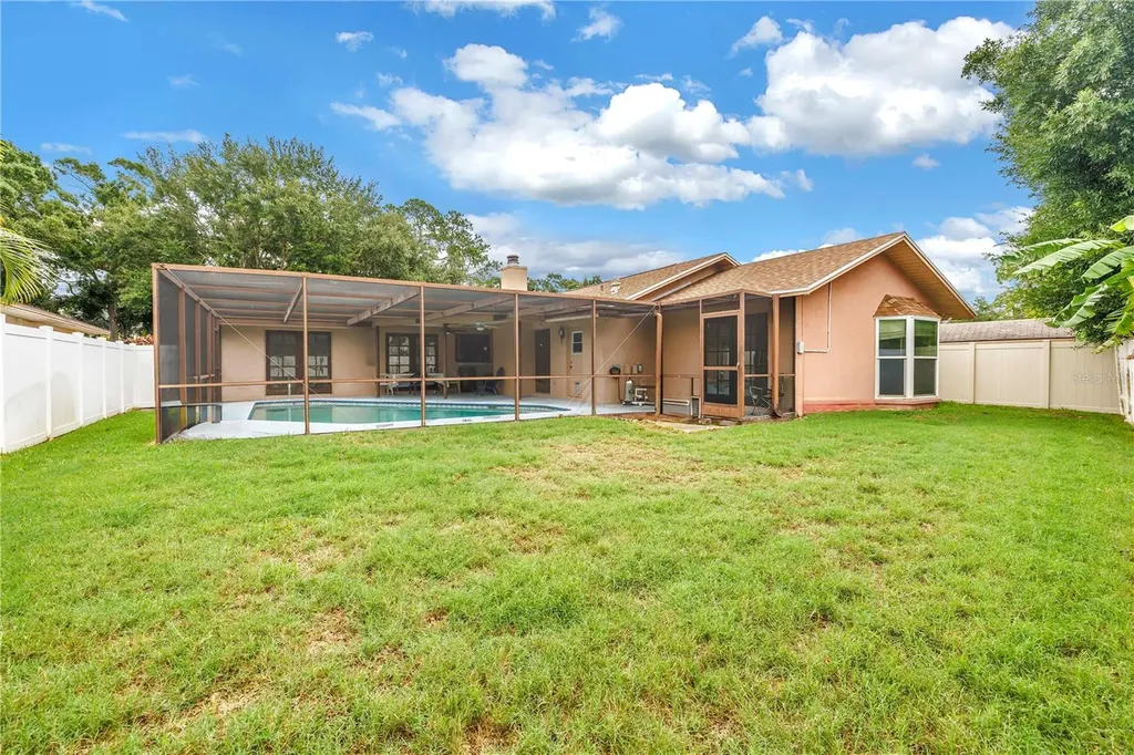 9212 Rustic Pines Boulevard W Seminole FL 33776