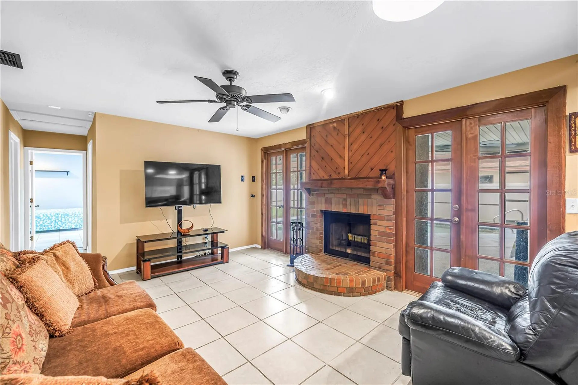 9212 Rustic Pines Boulevard W Seminole FL 33776