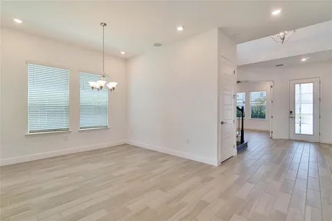 7446 Alpine Butterfly Lane Orlando FL 32819