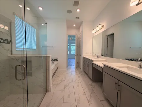7446 Alpine Butterfly Lane Orlando FL 32819