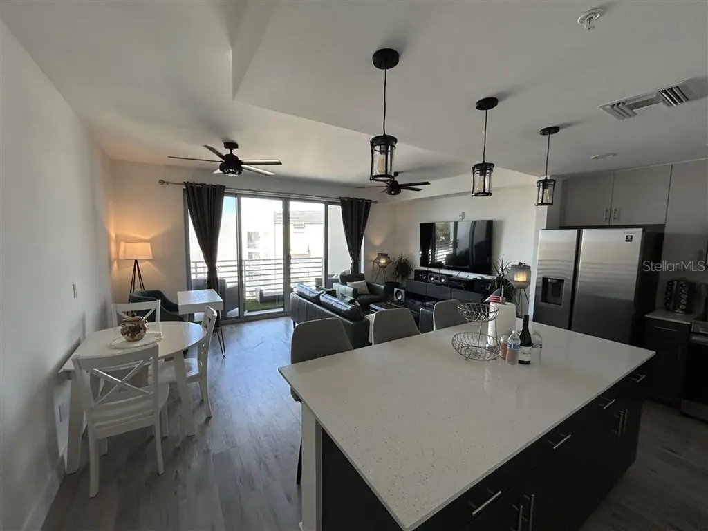 1703 N Tamiami Trail Sarasota FL 34234