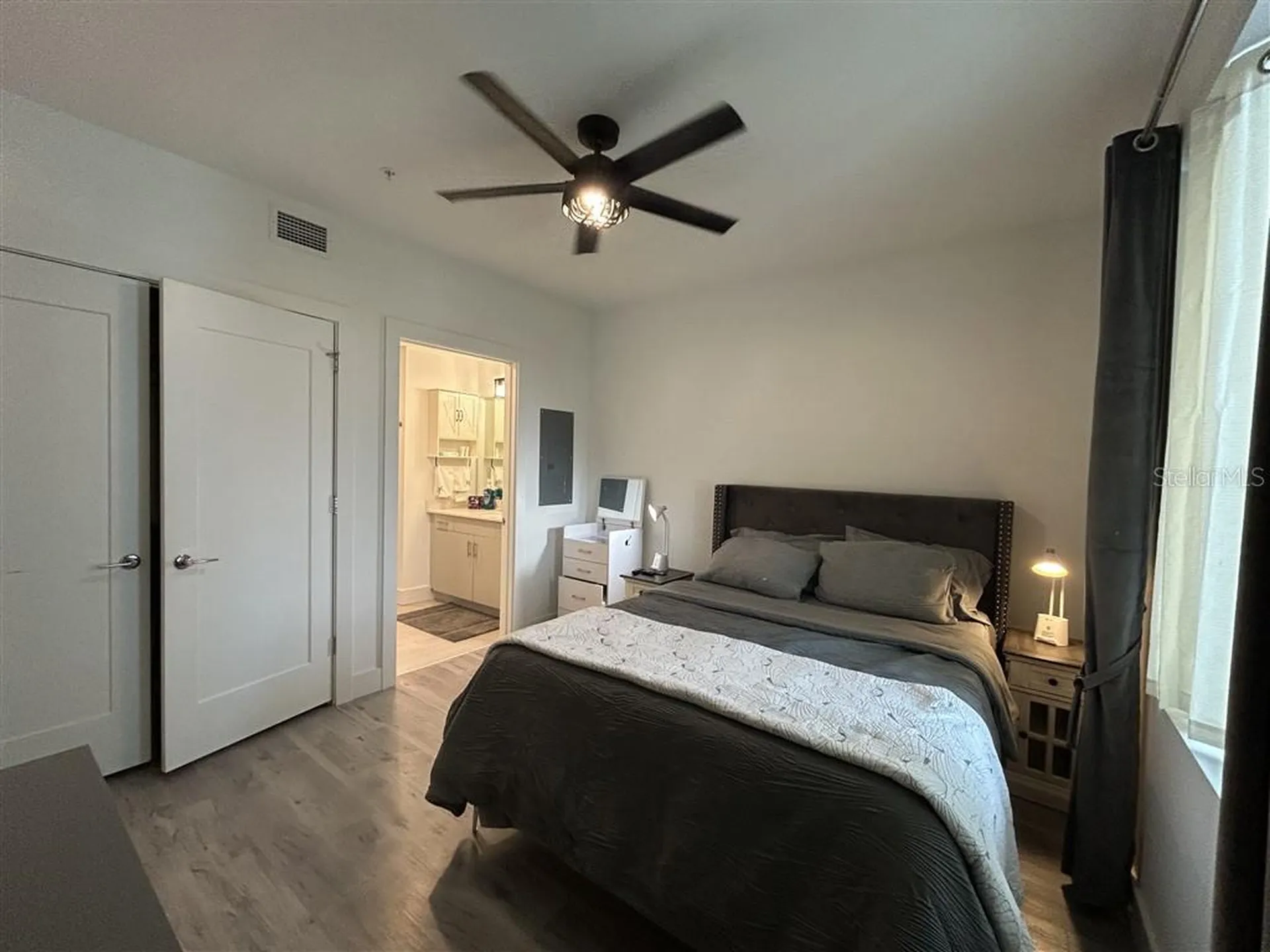 1703 N Tamiami Trail Sarasota FL 34234