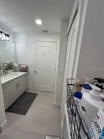 1703 N Tamiami Trail Sarasota FL 34234